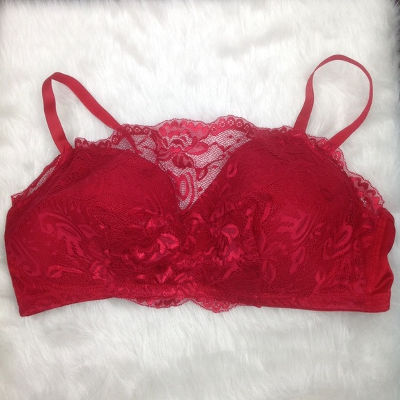 Valmont Other - Red Lace Wireless Cami Bra NWOT